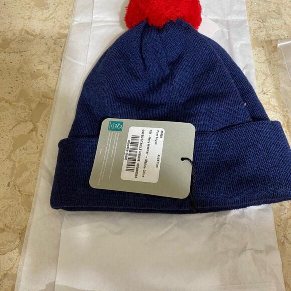 Canada Goose NWT Kid's Logo Patch Pompom Hat ($140) w/tax (Size-One Size) Navy - Picture 2 of 2
